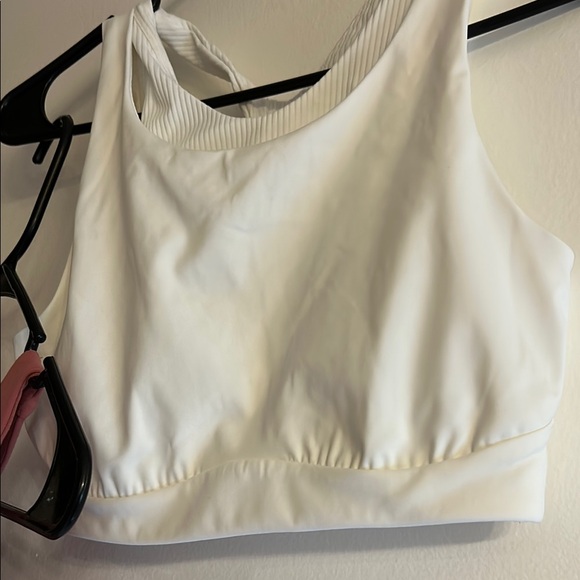 Lululemon Cream and Pink Fitted Crop Tank Tops - Picture 2 of 5